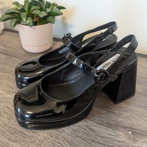 Steve Madden Black Platform Mary Jane Shoes